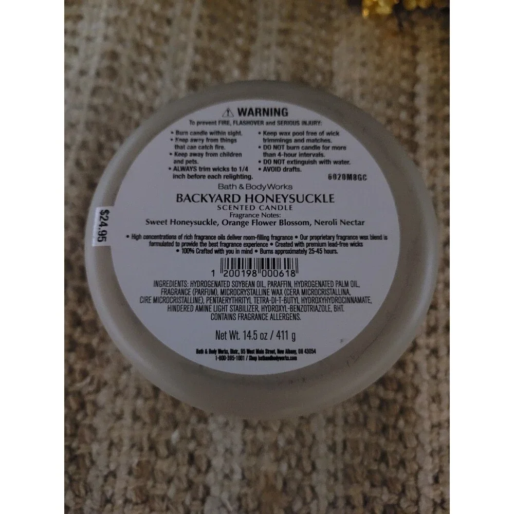 Bath & Body Works Sweetest Mom Backyard Honeysuckle 3-wick Candle